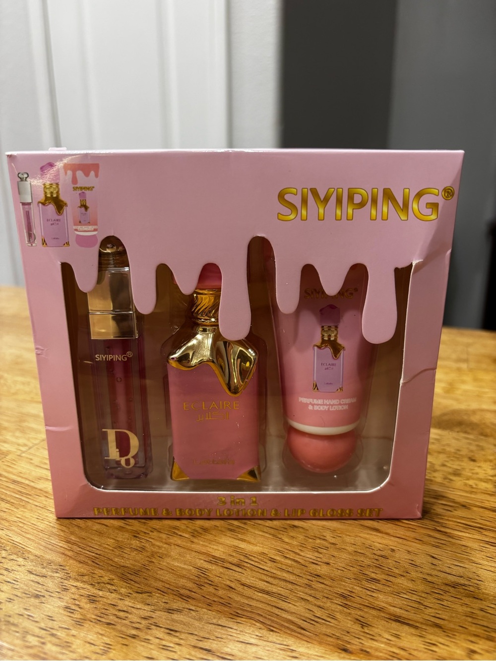 Lataffa Women Makeup Gift Set in Pink - Eclaire Perfume, Lotion & Lip Gloss